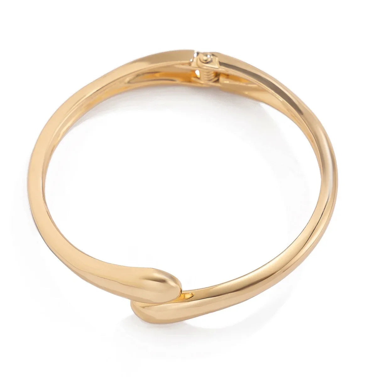 Presencia Pura: Pulsera en Plata u Oro con Diseño Robusto y Elegante